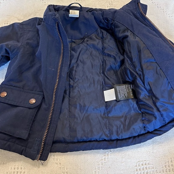 H&M | size 4-6m EUC winter/spring jacket - Picture 3 of 3